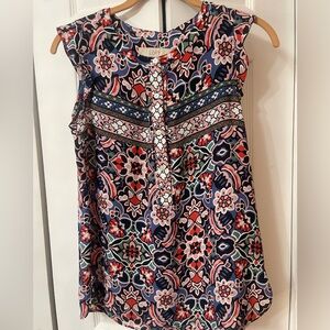 LOFT floral dolman cap ruffle sleeve blouse featuring a button-front Size XS